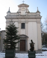 L'esterno della chiesa