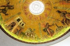 La "Sala Funi",Â il mosaico della cupola eseguito su disegno di