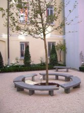 Il giardino interno del Liceo Cairoli