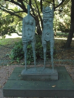 La scultura esposta a Bellinzona