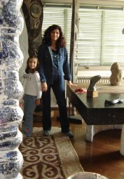 Marta e Rosanna in casa Sangregorio, 2004