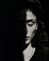 Letizia Battaglia Rosaria Schifani, vedova di Vito Schifani, assassinato nel 1992 insieme al Giudice Giovanni Falcone e ad altri uomini della scorta