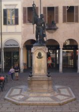 Monumento del Garibaldino, Varese
