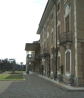 L'esterno di Villa Mylius