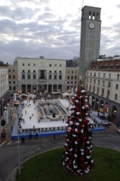 Genuardi, Piazza Monte Grappa