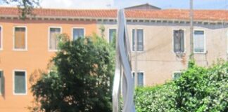 “Flame”, l’armonia delle forme