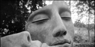 “Essere Holga”, gli scatti di Carlo Riggi