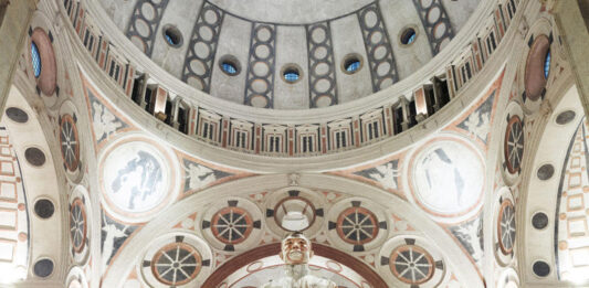 Liu Bolin dona due opere a Brera