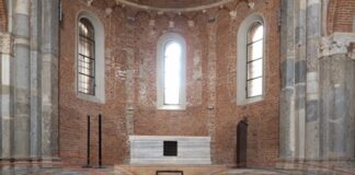 Milano, le sculture di Velocci nella basilica San Celso